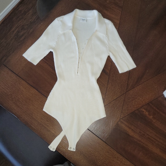 Abercrombie & Fitch bodysuit - Picture 3 of 4